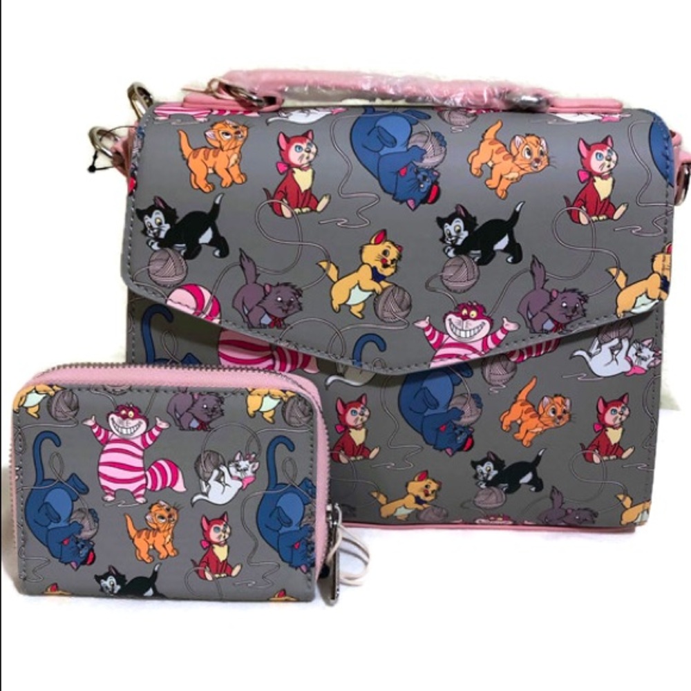 SOLD!DISNEY CATS CROSSBODY BAG & WALLET - Picture 1 of 8